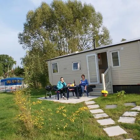 Vakantiehuis At The Randow Schwan